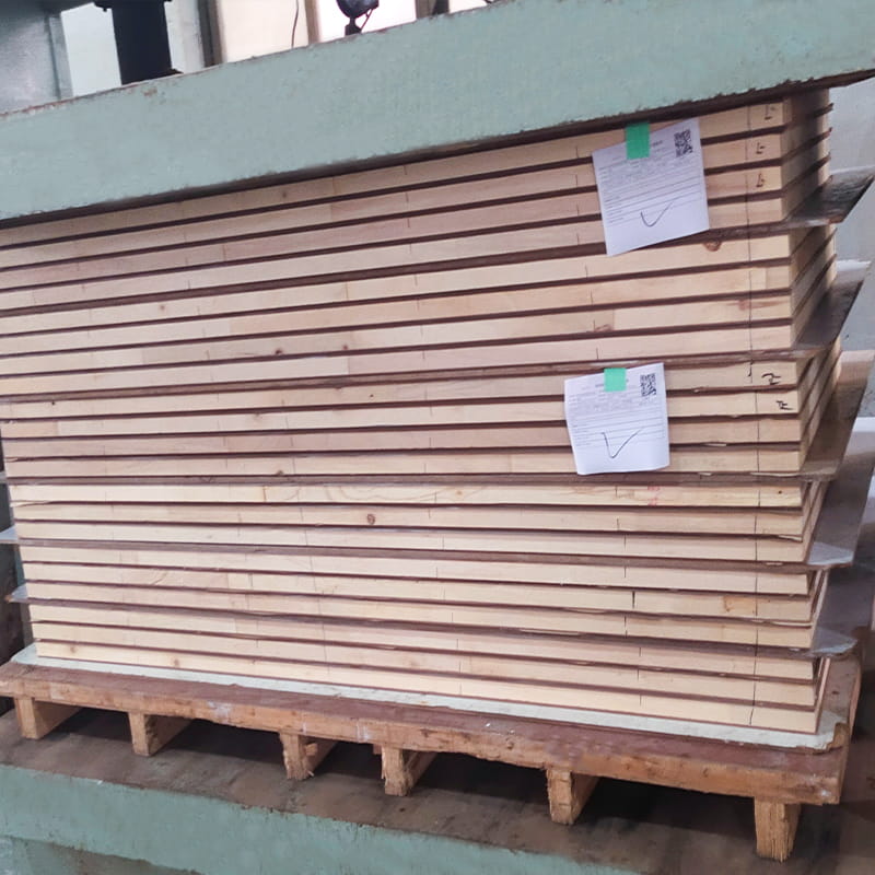 LM2102 Chất kết dính polyurethane hai thành phần